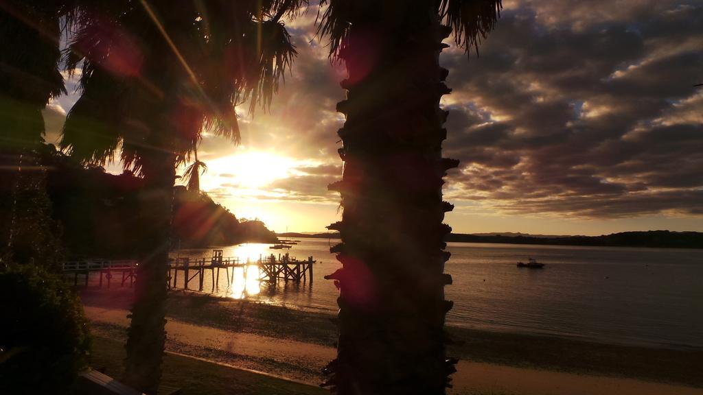 The Beach House Kawau Island Bagian luar foto